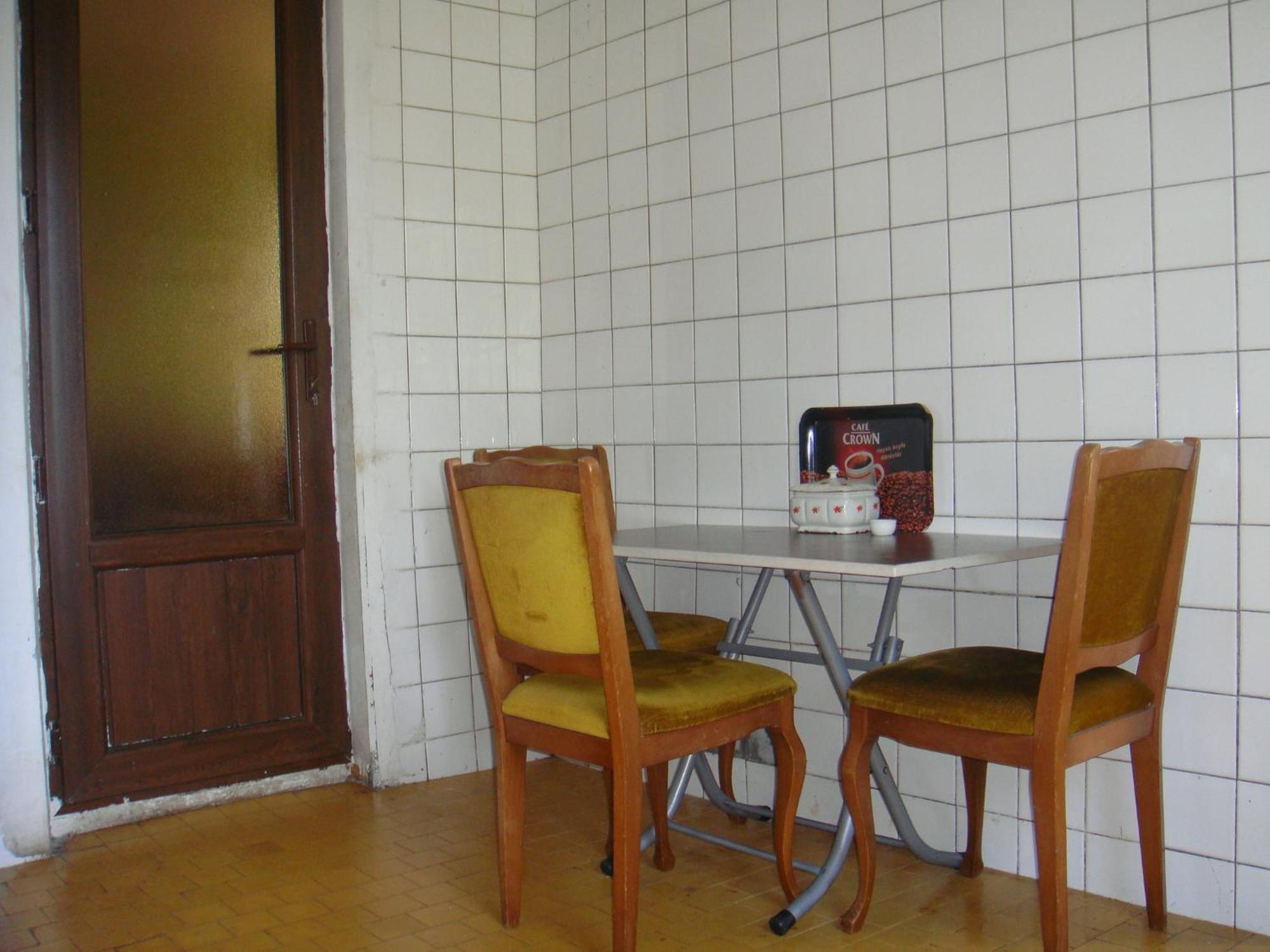 Guest House Quiet Home باتومي المظهر الخارجي الصورة