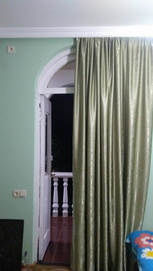 Guest House Quiet Home باتومي المظهر الخارجي الصورة