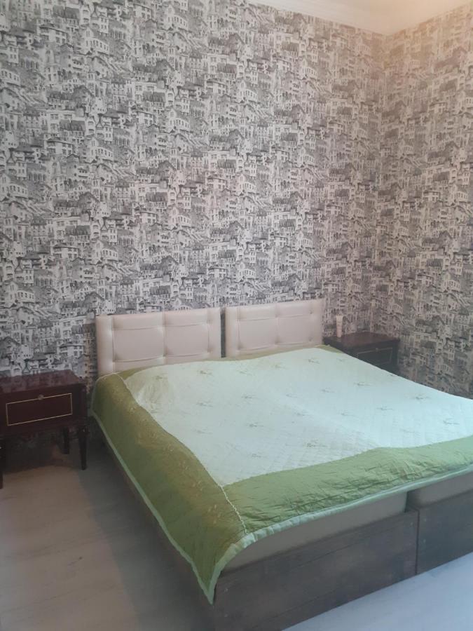 Guest House Quiet Home باتومي المظهر الخارجي الصورة